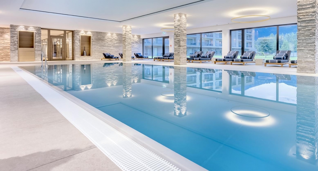 Hotel swimming pools and true wellness oases